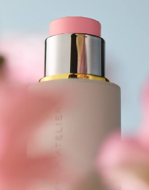 Westman Atelier Baby Cheeks Blush Stick Bloemblaadje